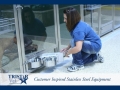 TriStar Vet kennel photo: Our stainless steel swivel bowl feeder offers safety for your staff