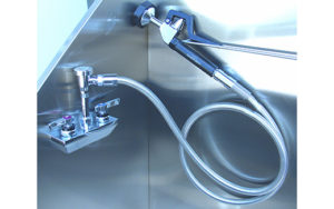 Veterinary Grooming 4” Center Faucet